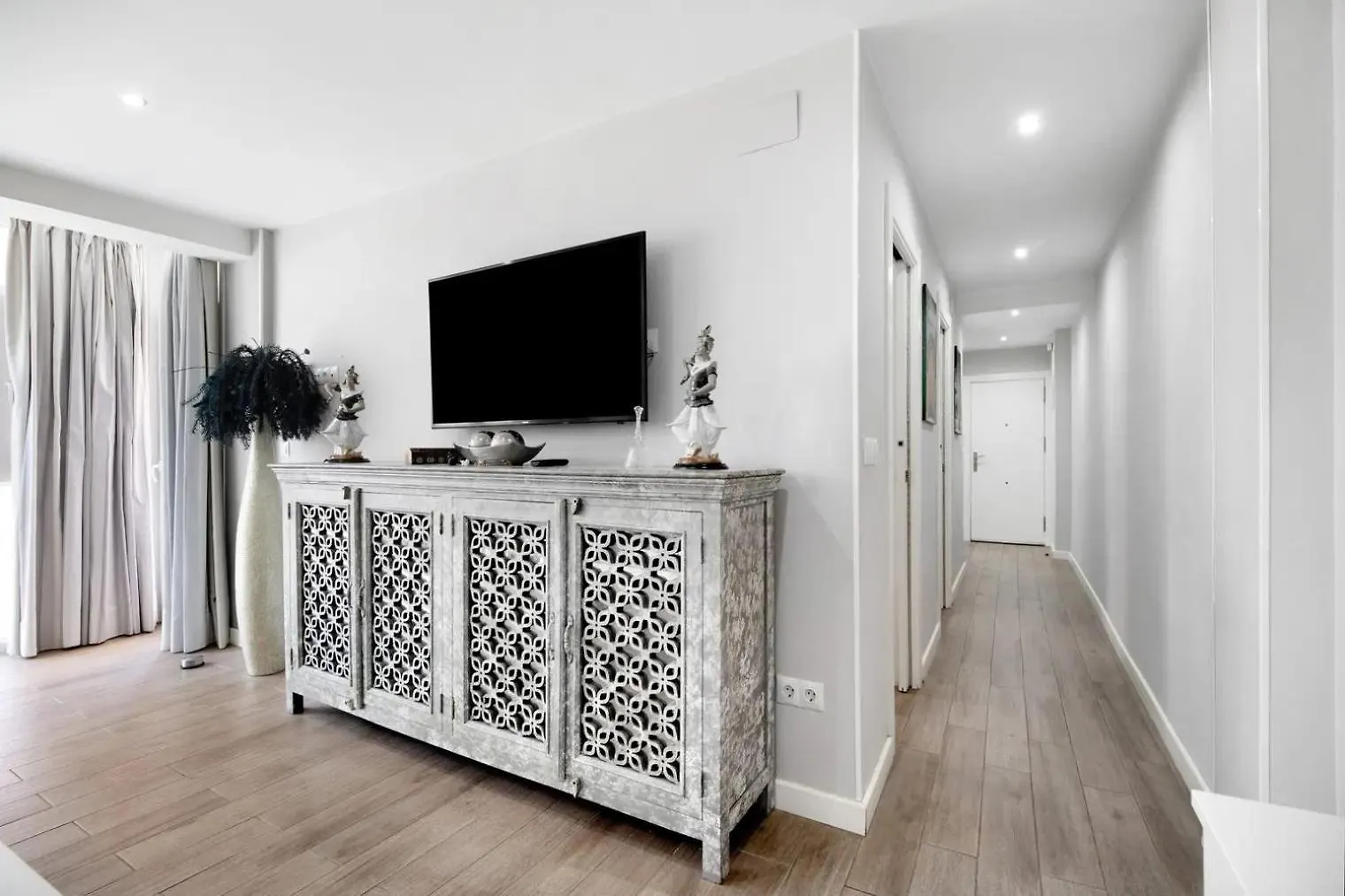 Homestay Cozy Room In Stylish Flat Just Steps From The Beach Cadiz